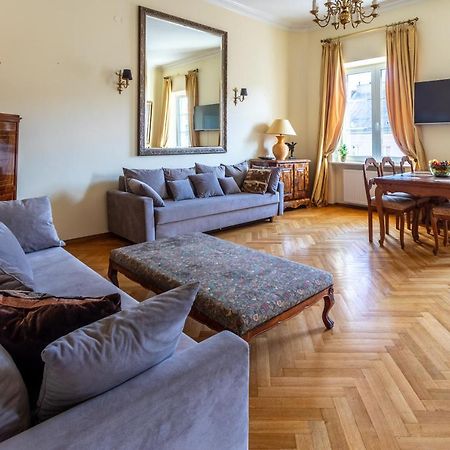 Apartament luster i obrazów Varsovia Exterior foto