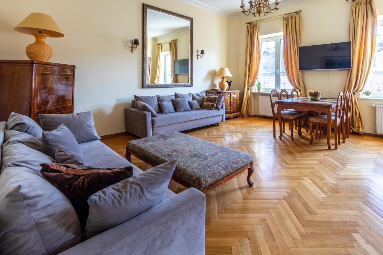 Apartament luster i obrazów Varsovia Exterior foto